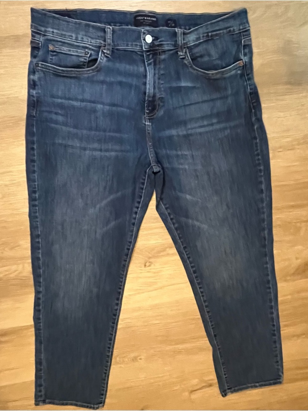 Men’s Lucky Brand 221 Straight Jeans Medium Wash,  40”x30”